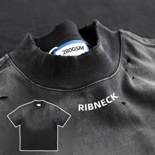 Acid washed t shirt collar detail