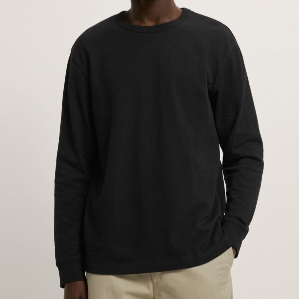 Black heavyweight long sleeve t shirt front view