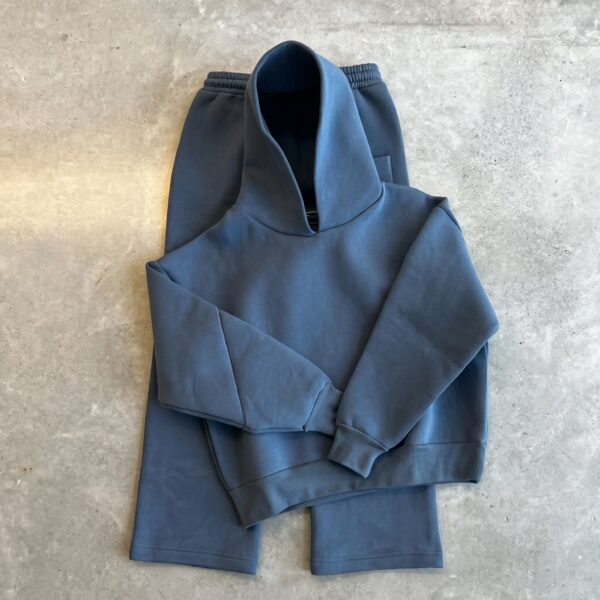 Flat lay heavyweight hoodie for OEM and private label production