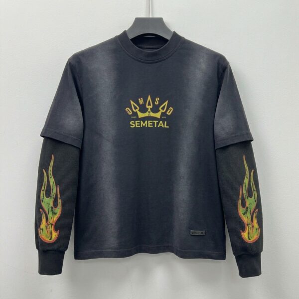 Oversized double layer t shirt front view